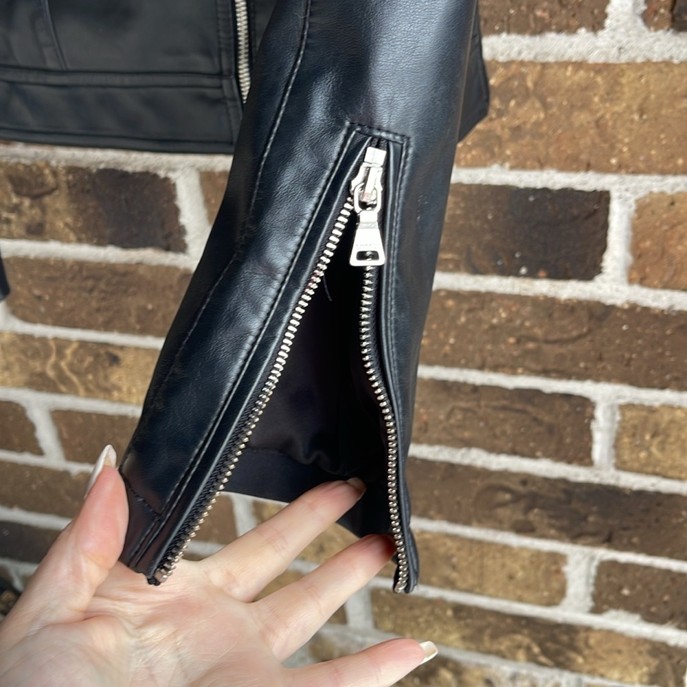 EXPRESS Black Moto Jacket - Picture 5 of 7